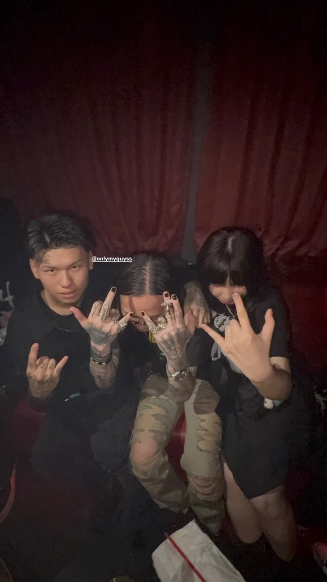 onlymyguyss's tweet photo. Happy Birthday Fujitrill😈😈😈 https://t.co/3xMQxh9JhX