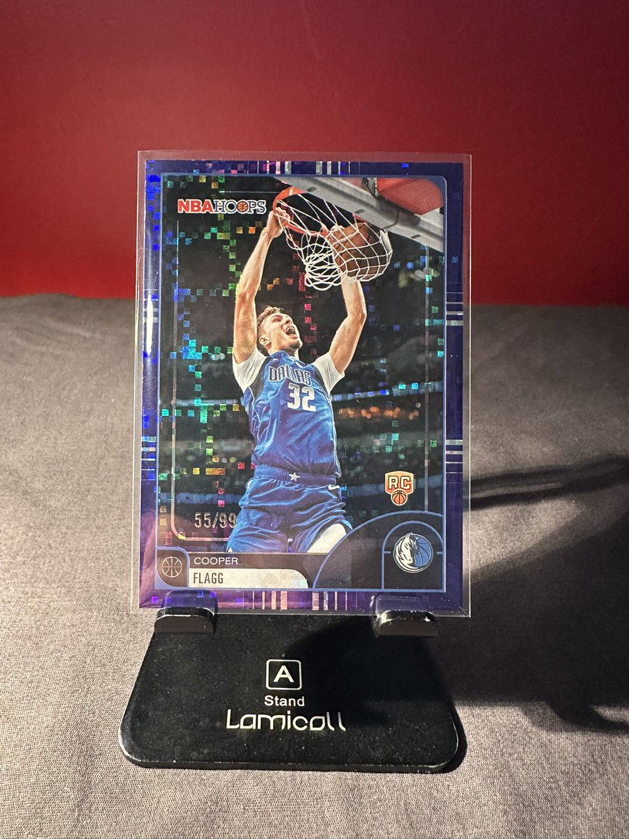 cacticalls's tweet photo. @Jackscards22 Flagg /99 Purple and Allen Tri Color /249 https://t.co/w8CQuESyZa