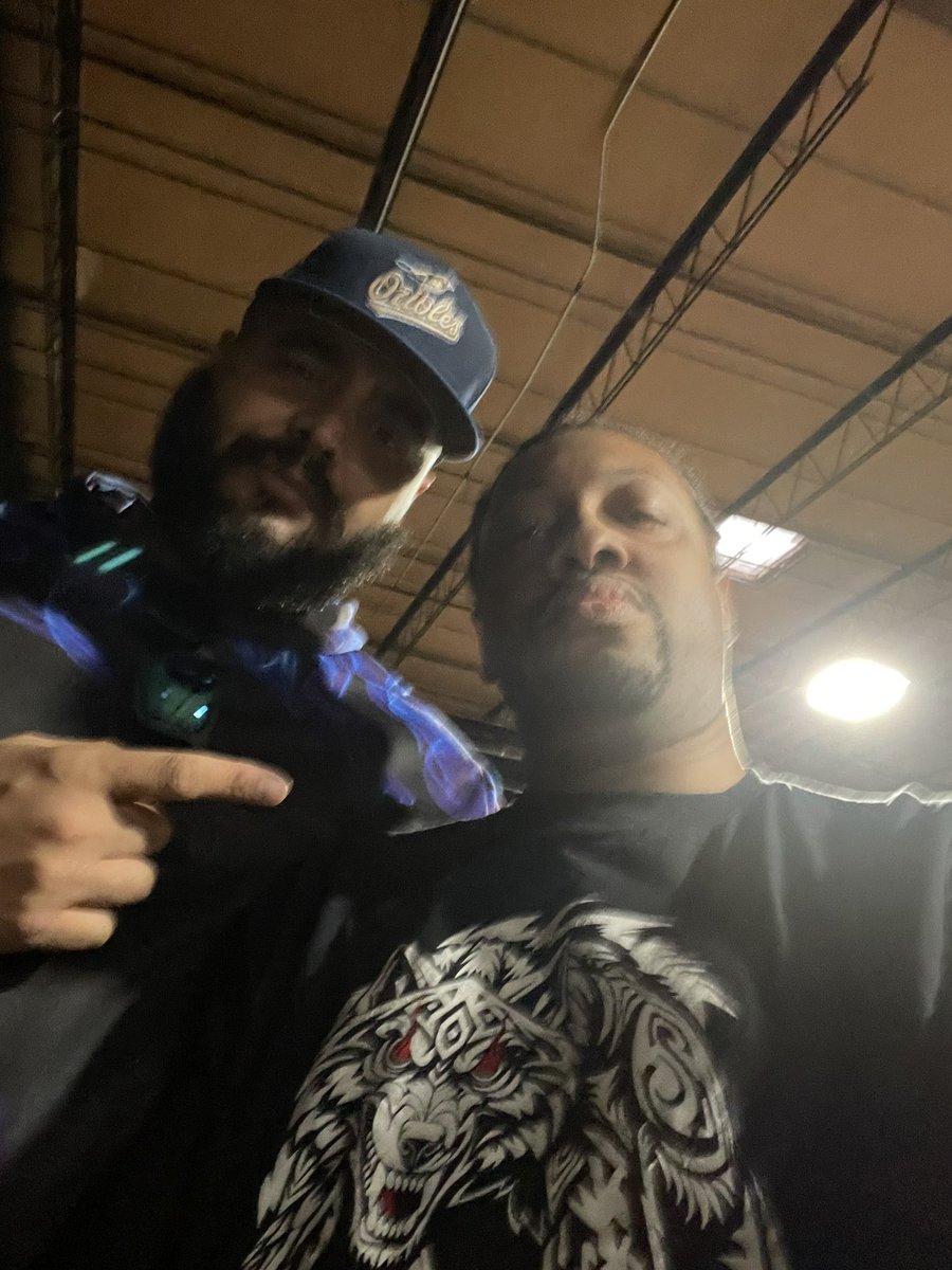 DJALL_REDDY's tweet photo. Watching @theresnocontest my guy @AJFrancis410 funny asf , best big man in the business , the music , owning Elijah , making joe Hendry famous , wrestling in lil drawers 😂😂😂You gotta love this guy man #TheRealest MONEY MONEY MONEY @OsheaJacksonJr @toojiggy https://t.co/EmNcLN4agJ