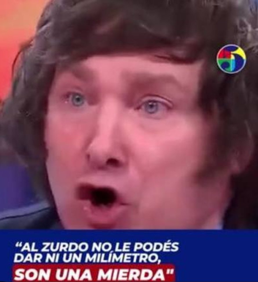 acuna15_alex's tweet photo. @petrogustavo Por eso a la izquierda NO se le puede dar ni un milímetro de confianza.   
Fuera pedazos de confianzudos. https://t.co/MJhR3vJ88m