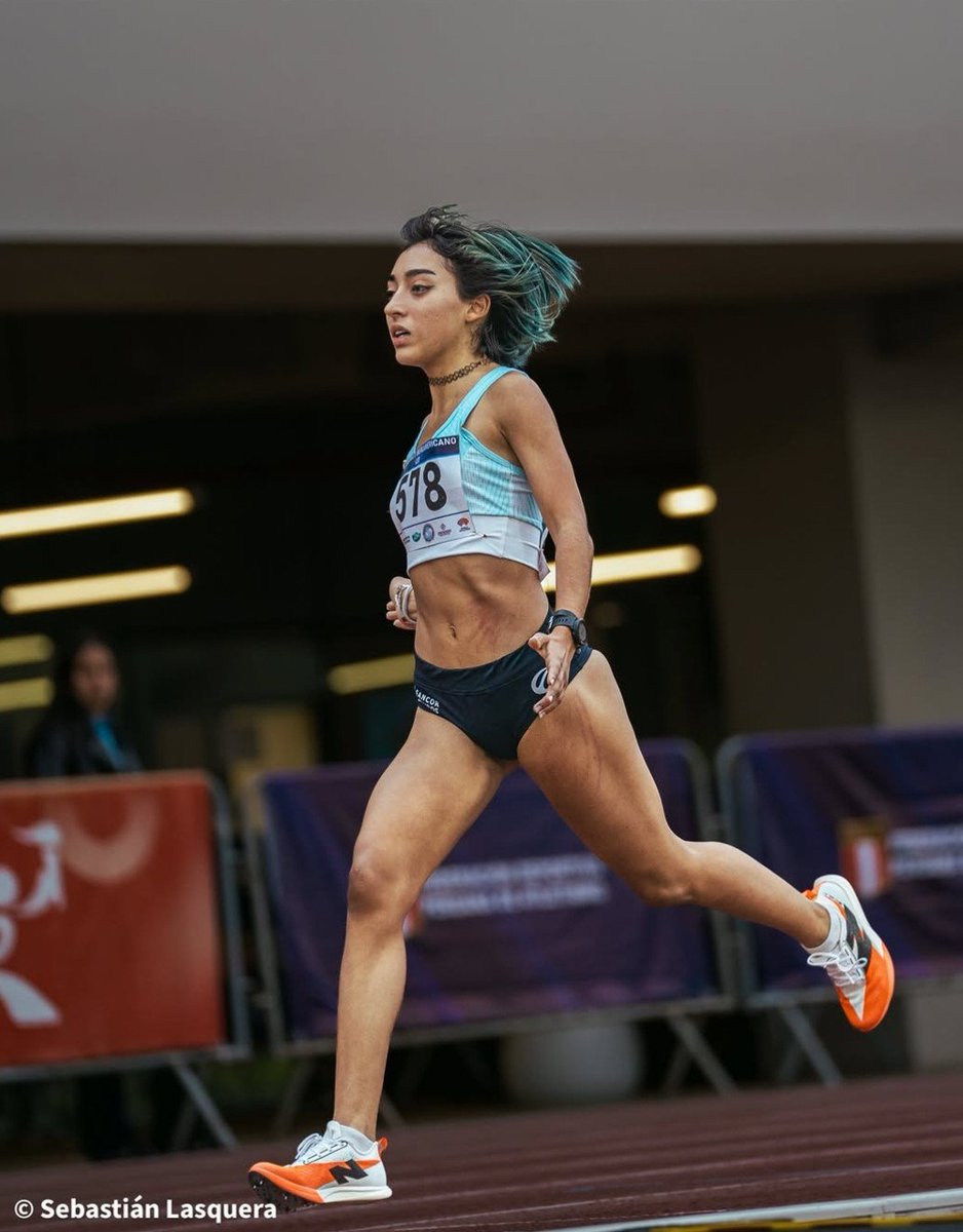 albicelesteilu's tweet photo. PLATA PARA ARGENTINA! 🥈

Irene Saray Pernía 🇦🇷 se consagró SUBCAMPEONA IBEROAMERICANA U20 de los 3.000 metros en Lima. 

El podio: 
🥇Claudia Gutiérrez 🇪🇦 (9:33.55)
🥈Irene Saray Pernía 🇦🇷 (9:35.04)
🥉Kenya Cuahutle 🇲🇽 (9:35.63) https://t.co/fIBNS3Lqct