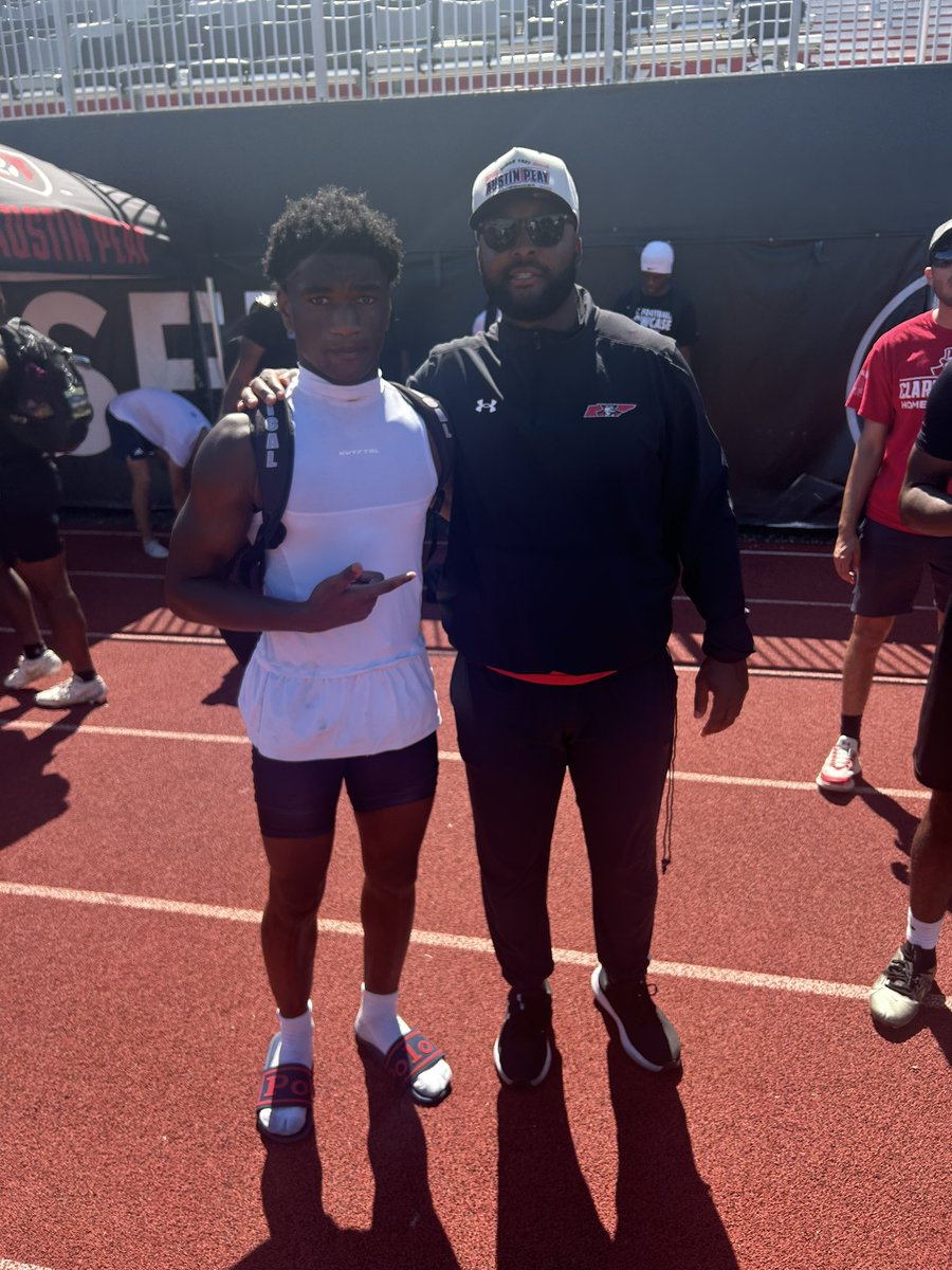 Demario “7” Nobles Jr tweet media