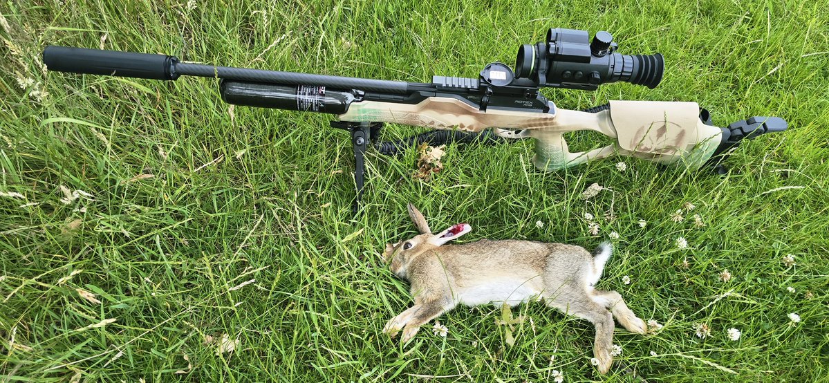 davsurfa's tweet photo. Two for the pot, 30yards and 50yards, conditions were perfect, no wind, no moonlight, warm and dry, top night #airrifle #shooting #walther #rotex #rm8 #weirhauch #xl #hikmicro #cheetah #lrf #jtsdeadcentre https://t.co/kxxs3zUeAb