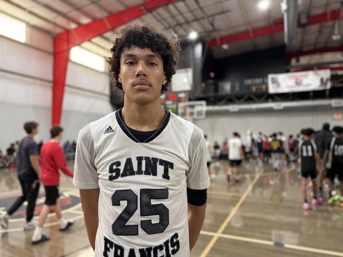 _joshtec's tweet photo. 2028 F Landon Evans is a mismatch problem. He can bully smaller players in the paint, and he can drive slower players. He gave frontcourt versatility to St. Francis. 

@CoachRome4 https://t.co/qlcAInhjsI