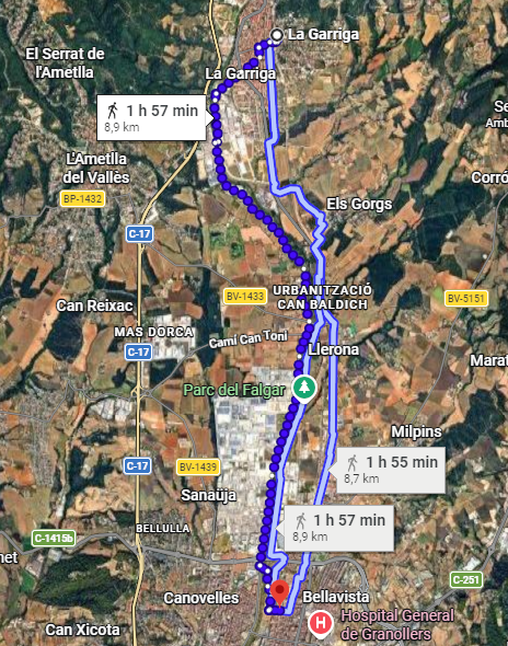 Albert_GdC's tweet photo. "Per anar de Granollers a la Garriga has d'anar fins a Sants, d'allà agafar el tren fins a Fabra i Puig i enllaçar amb l'autocar".

S'hi arriba abans caminant. https://t.co/jzSHihMkZZ