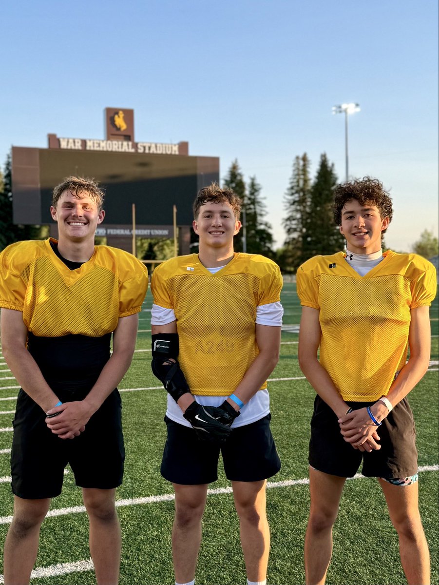 BridgerDoke's tweet photo. Had a great day in Laramie yesterday at the @wyo_football camp! Thanks @Coach_SBMoore for the invite and for helping me get better. I’m excited to keep working and improving! 
@Austin_Maus @JamoBrown_ @JaySawvel @WyoFBRecruiting @Bouknows9 @Bailey_B_B @CoachRSales https://t.co/zYITfBbnrc