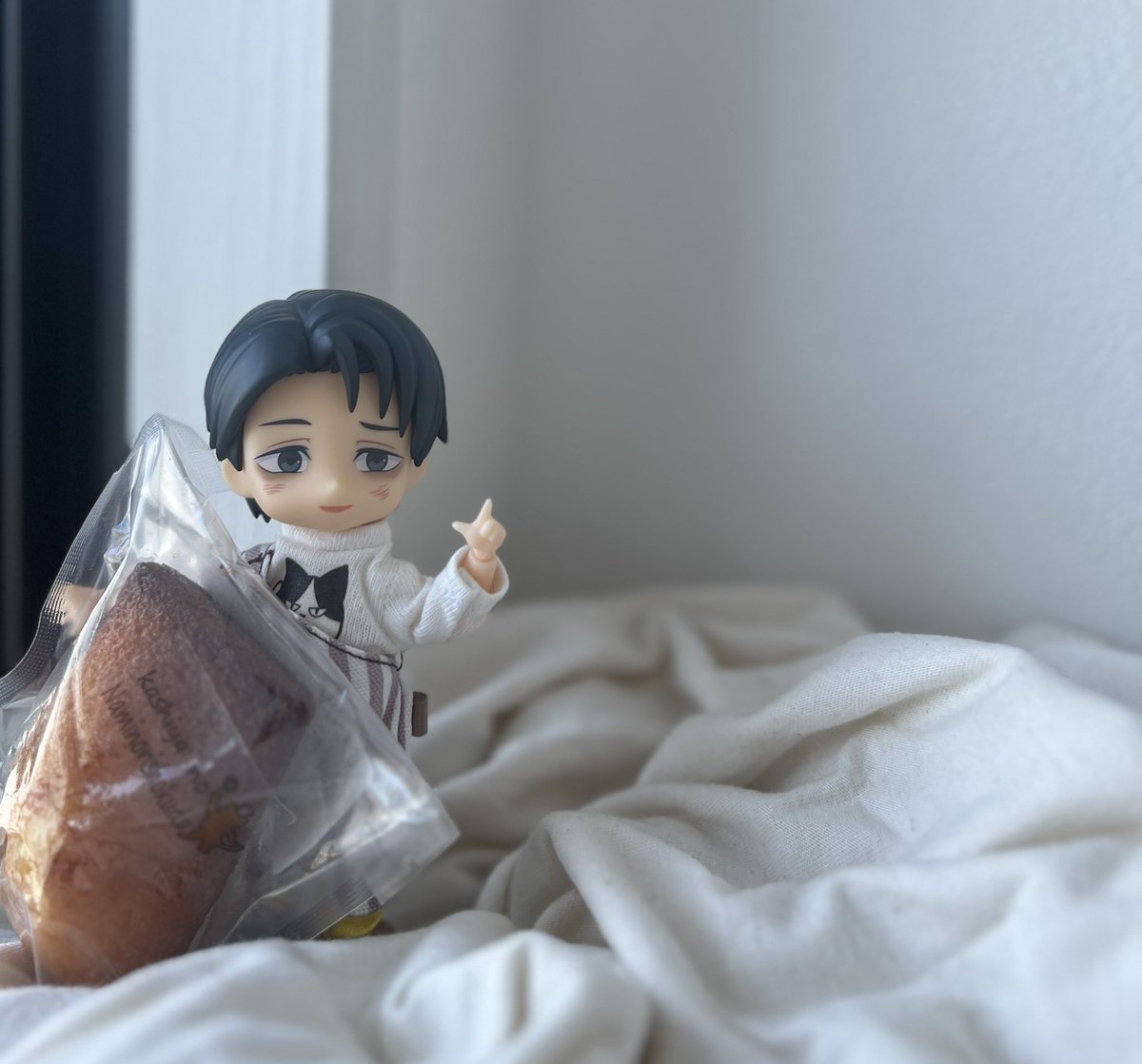 ohatsuani's tweet photo. 「一回だけですよ」

はい、あと一回食べたら我慢しますっ！ https://t.co/Gwu2bmtwM3