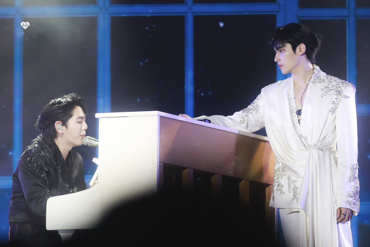 CALLMEBYKIKI's tweet photo. —20062026 🐰🐶
#PoomsTheMusicalConTalkShowDay
#poompps #uppoompat https://t.co/oHMUbuMghj