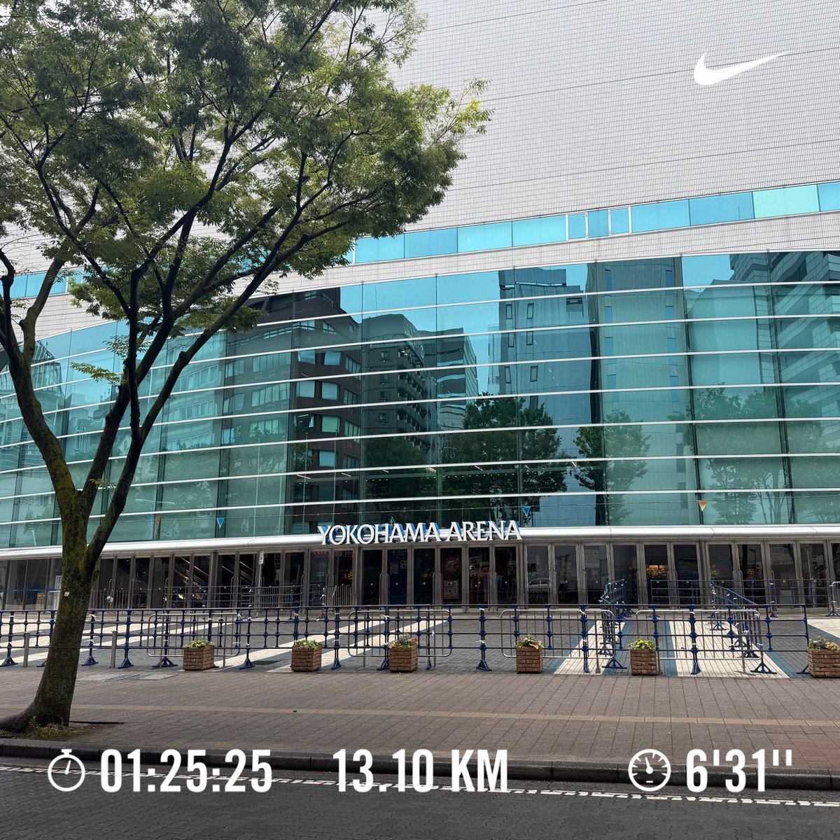 kousuke6820's tweet photo. 百年構想リーグプレーオフ第2戦分ランニング💪
日産スタジアムまで並んでる人がいるか見に行きつつ新横浜を走ってきました。
ドキドキのチュニジア戦🇹🇳
勝ち点3取って欲しい🙏
がんばれー🇯🇵 https://t.co/pTQMKJkTI1