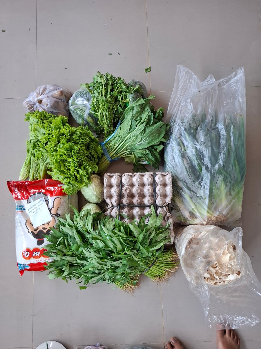 cikfresh's tweet photo. 4 orang.

4 belanjaan.

dan entah kenapa…

isi keranjang belanja kadang lebih jujur daripada bio di sosmed 😭

kalau semuanya gratis, kalian pulang bawa yang nomor

1️⃣
2️⃣
3️⃣
atau 4️⃣ ?
jangan lihat jawaban orang lain dulu 👀 https://t.co/KvQ1S9la7b