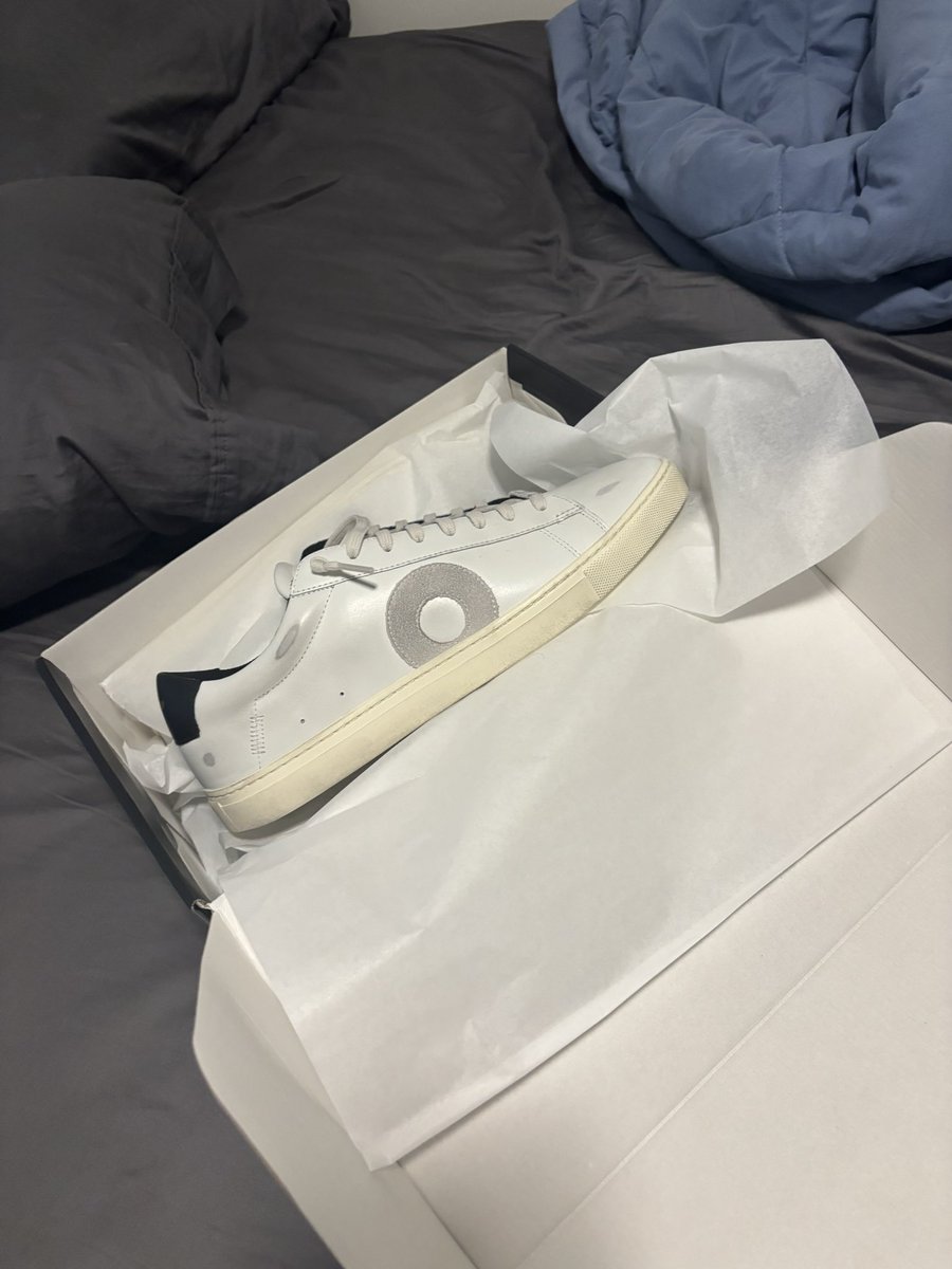 HimSummm's tweet photo. Anyone ever seen these super niche shoes before??? https://t.co/1hkThDQaX2