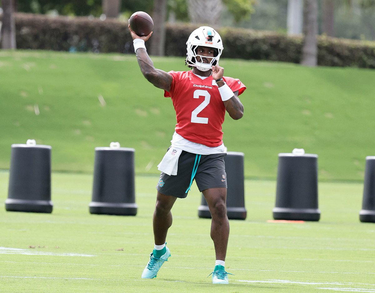 SleeperMiami's tweet photo. Malik Willis this season

OVER/UNDER 25 total touchdowns https://t.co/AFIRArWHsT