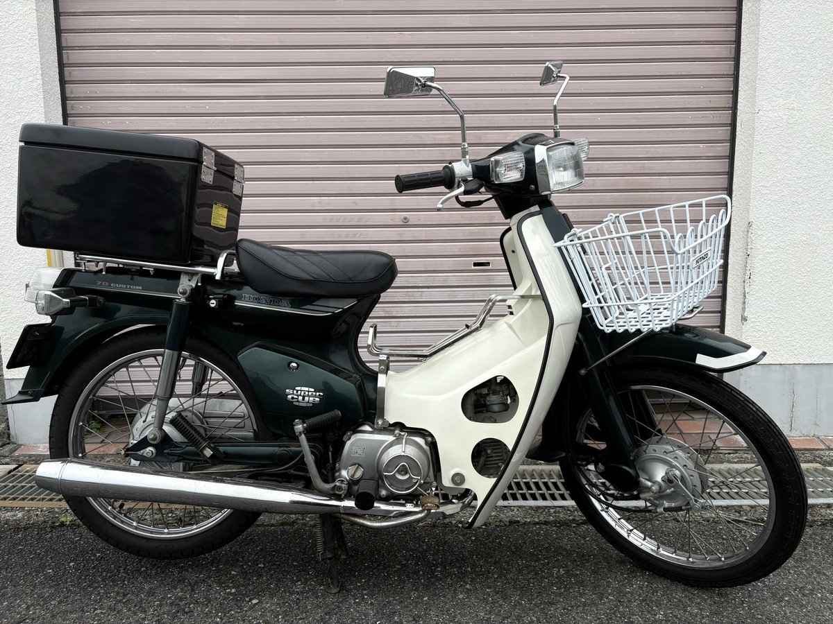ofuroski026's tweet photo. 名前: オフロスキー
年齢:50代
性別:男
住み:大阪
身長:171cm
車種:ホーネット250
　　 ハンターカブCT125
        スーパーカブC70カスタム
        ジョグ90（3WF）
好き:道の駅のソフトクリーム
一言:小排気量車多頭飼い
バイクいじり&近場へのツーリングがメイン
紀ノ川広域農道，紀ノ川フルーツライン
国道370号線，480号線をよく走っ���います
よろしくお願いします
#バイク乗りとして軽く自己紹介
#バイク好きな人と繋がりたい
#バイク好きと繋がりたい
#バイク乗りと繋がりたい
