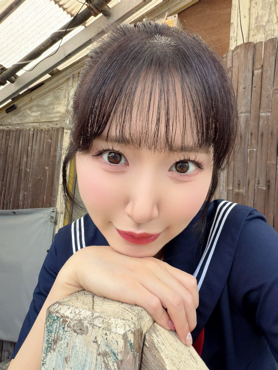 tororo_nanami's tweet photo. おはきらめきSunday ( ‘-^ )-☆
セーラー派？ブレザー派？ https://t.co/uNhD2aGQ6E