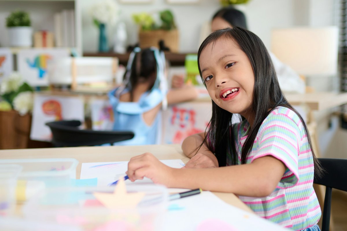 TheAEEB's tweet photo. Small moments create big impacts! 💛  

Gilbert Public Schools is on the lookout for a Mild/Moderate K-12 Special Education Teacher. Join us in making a difference in students’ lives with compassion and support.

👉 https://t.co/VPLr4NI7wb  

Submit your résumé on #AEEB today! https://t.co/F0Bw5niwyB