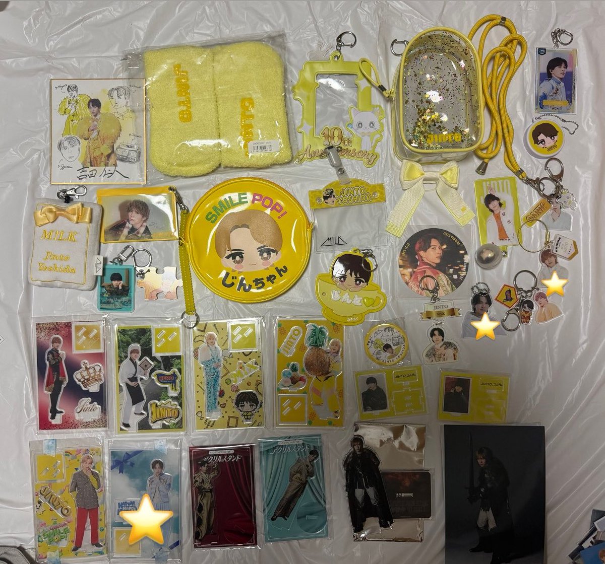 eo4i9p's tweet photo. @gRMLTtxwj813473 コメント失礼いたします。
こちら⭐️のマークが付いているものを送料込みで1.0で購入希望しております。
たくさん連絡があるとは思うのですがどうぞご検討よろしくお願いいたします。 https://t.co/V8KlK7vNY3