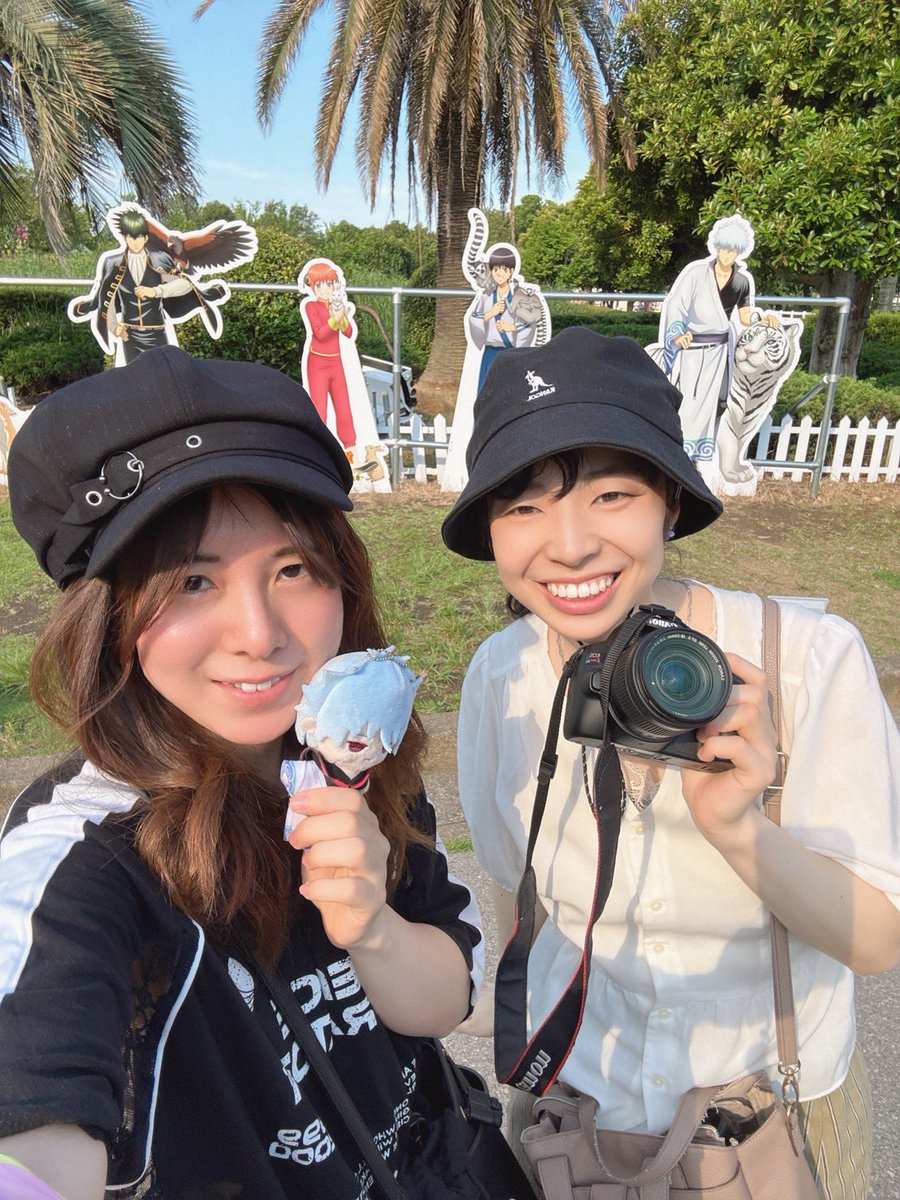 nt_sumr's tweet photo. 絵美さんと銀魂コラボ中の東武動物園に行ってきました！！
一眼レフカメラを持ってお出かけ📷
大人になっても動物園は楽しいですね😊

ホワイトタイガー初めて見ました😳
ホワイトタイガーの正式名称は「ペンガルトラの白変種」今は野生で見ることができないみたいです。貴重✨ https://t.co/4DSxWK736X