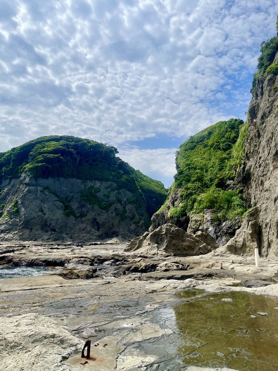 OtyatoHitaki's tweet photo. おはようございます☁️
今日はくもりです。
明日から旅行なので、今��は荷造りです👜 楽しみ😊 https://t.co/oCNlNDSZAq