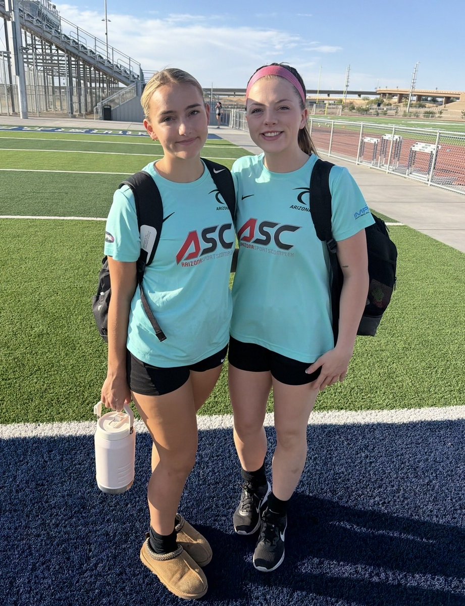 KateEdrington's tweet photo. Love that I get to play on the same team as my older sister Ashlynn! 🌊🌵@WPSL https://t.co/Fpn9UaZj8v
