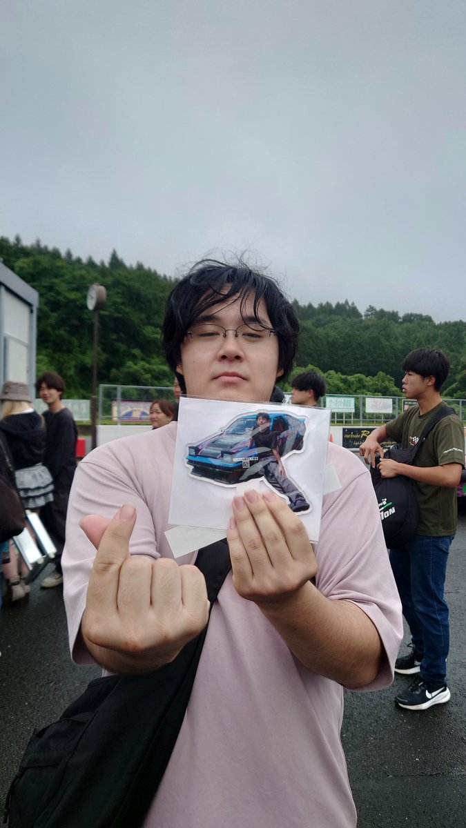 アクスタありがとうございます