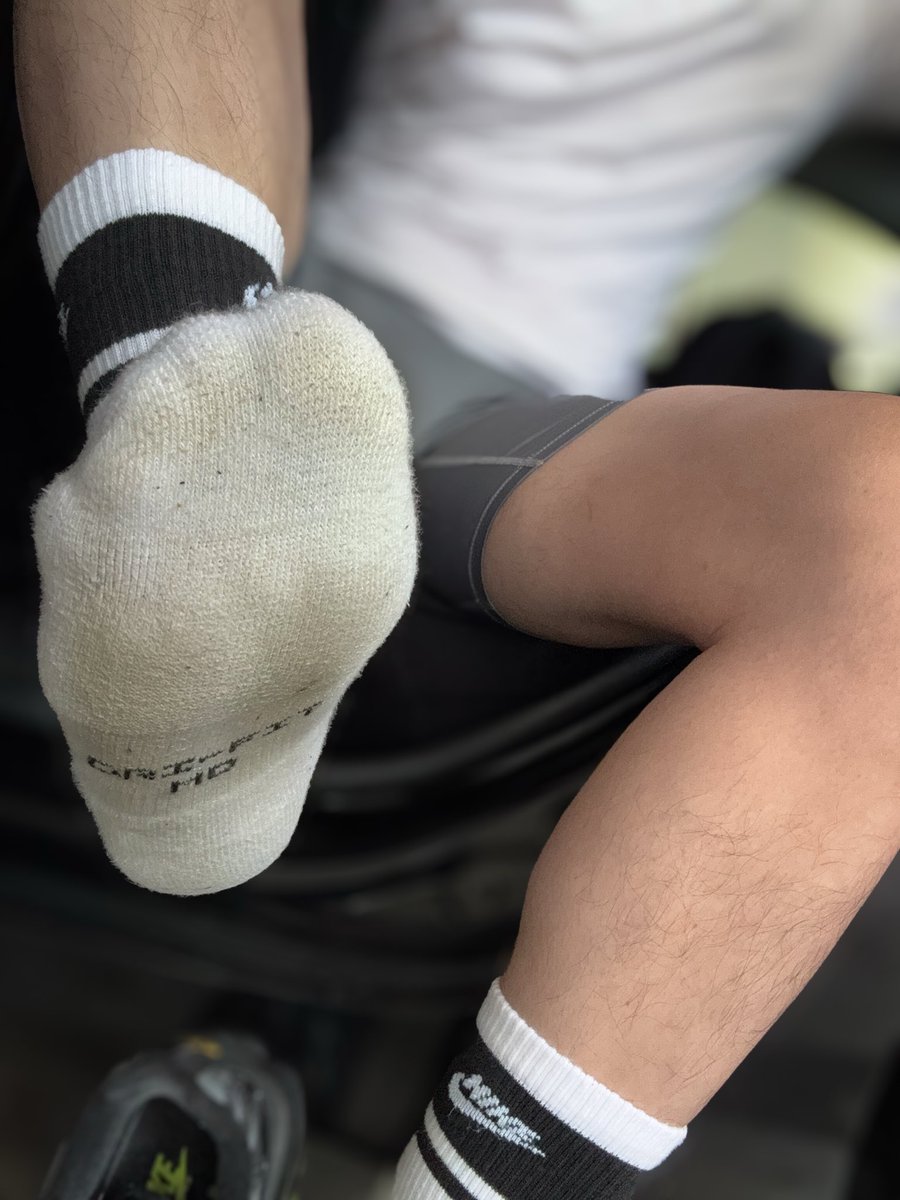 sneakyjock's tweet photo. https://t.co/OxIhGYe0X0