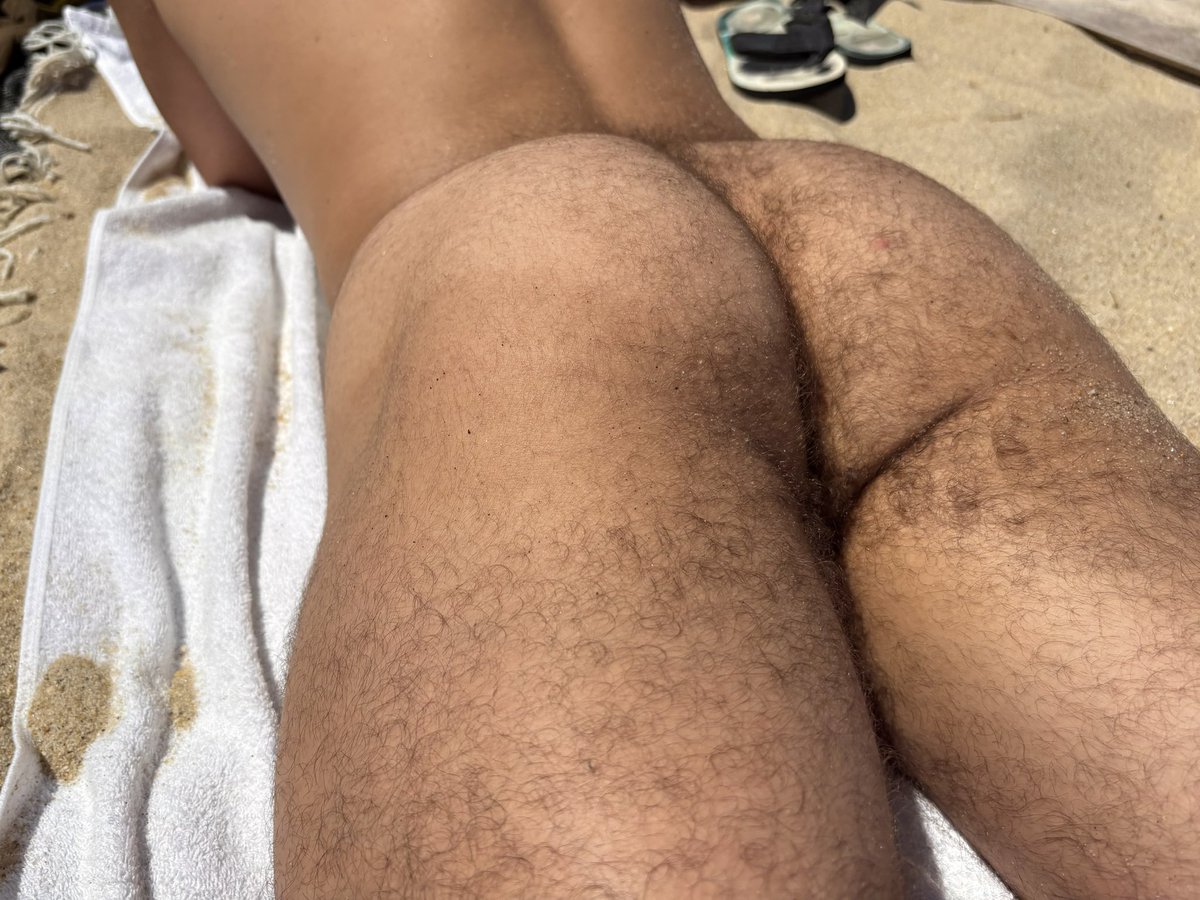 JockLeoX's tweet photo. Beautiful day to get naked at Gunnison today https://t.co/Yl77TTCzib