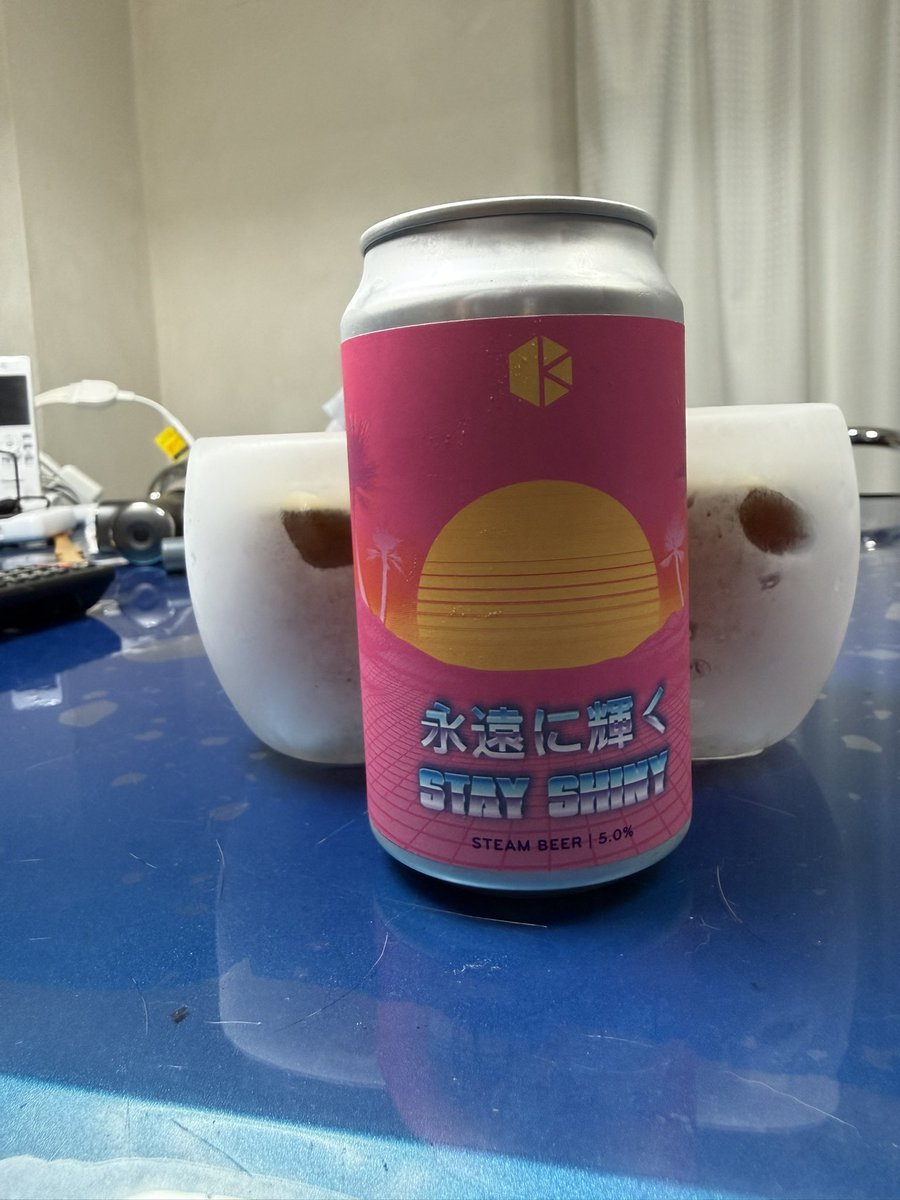mkh0716's tweet photo. 今朝はサンダル🩴シャワー🚿ラン
帰宅して体操🤸‍♀️
これから留守番(^^)
走って移動💨
がんばれ日本🇯🇵 https://t.co/tz3REMLYlk