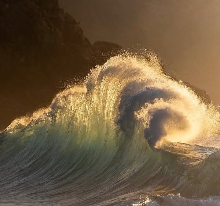 naturevisuaIs's tweet photo. the beauty of the waves https://t.co/UVcydbLBji