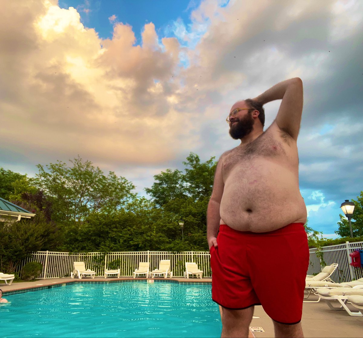 KentuckyQueerdo's tweet photo. Hot Bear Summer😇 https://t.co/l0Bb00EPFs