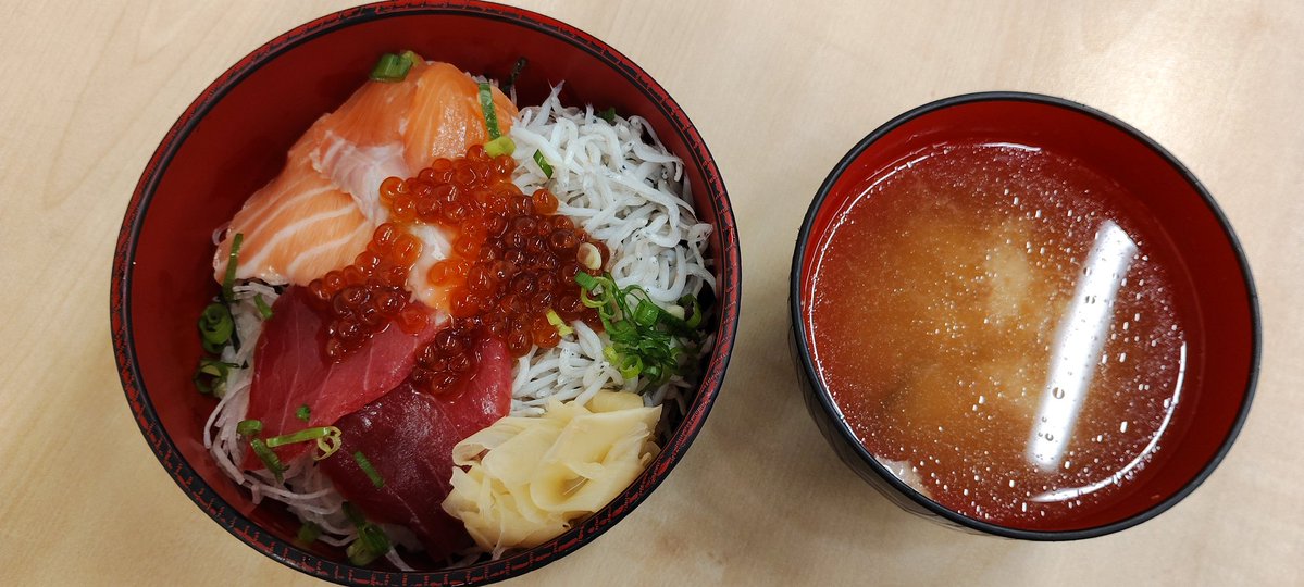 WHISKY_NO1's tweet photo. ��津港で朝食(^^) https://t.co/j3Jn7b6a8Z