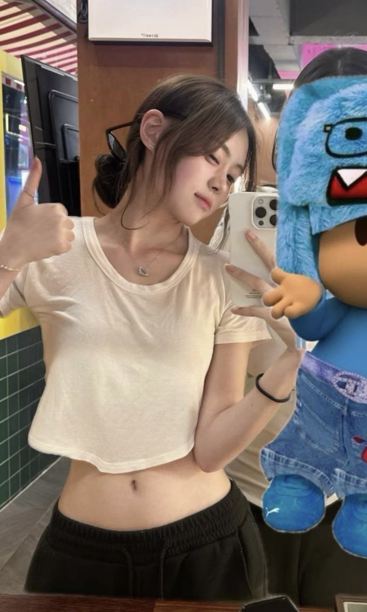 ddtzl247's tweet photo. 08 방ㅇㅅ / 짝녀 박제 신청.. 와 얼굴 존나 예쁜데 허리 골반 라인 말이안되네 진짜 이런���이랑 섹스 해보고싶다 존나꼴린다.

#지인능욕 #지인박제 #지인상납 https://t.co/dBEfnetsET