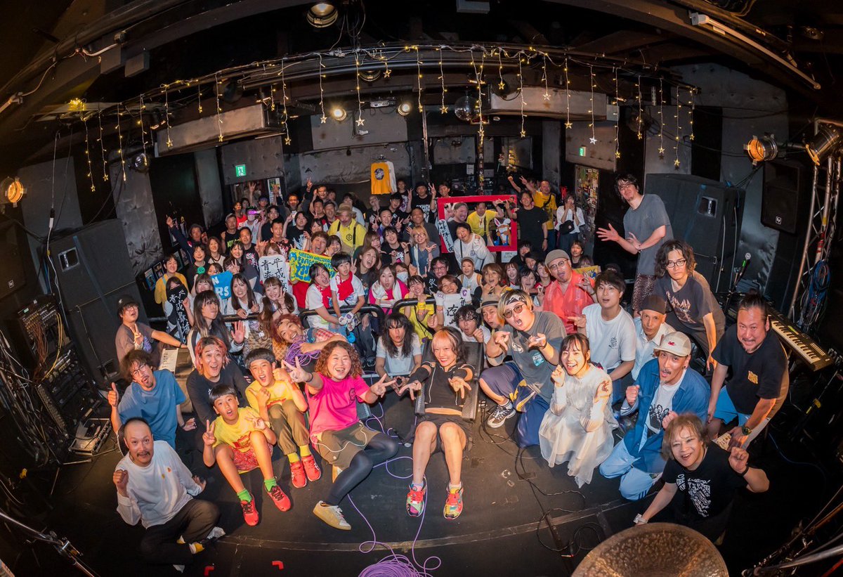 kami__yoru's tweet photo. おはようございますデス！遅くなってごめんなさい💦

半年以上掛けて作ったイベントが体感２時間くらいで終了

写真が届き次第少しずつ振り返るのでもう少しお待ち下さいデス！

昨日という日を選んで出雲へきてくださった皆さん本当にありがとうございました！

#神様が降りてくる夜
#かみよる直会 https://t.co/QJJirks5An