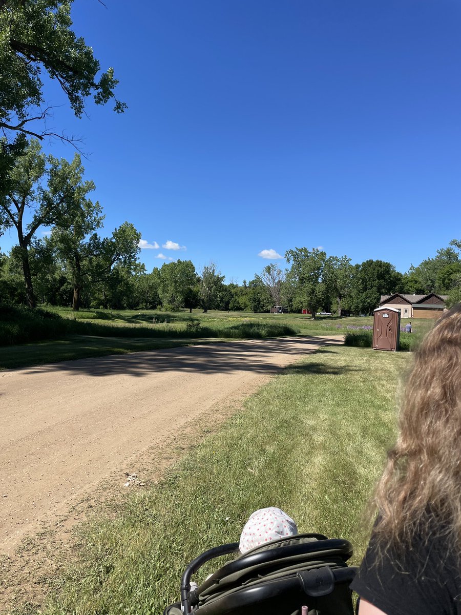 DevanRohrich's tweet photo. Missouri River Bluegrass Festival
Cross Ranch State Park, ND

Beautiful day for American music 🇺🇸 https://t.co/Fjl197wPUE