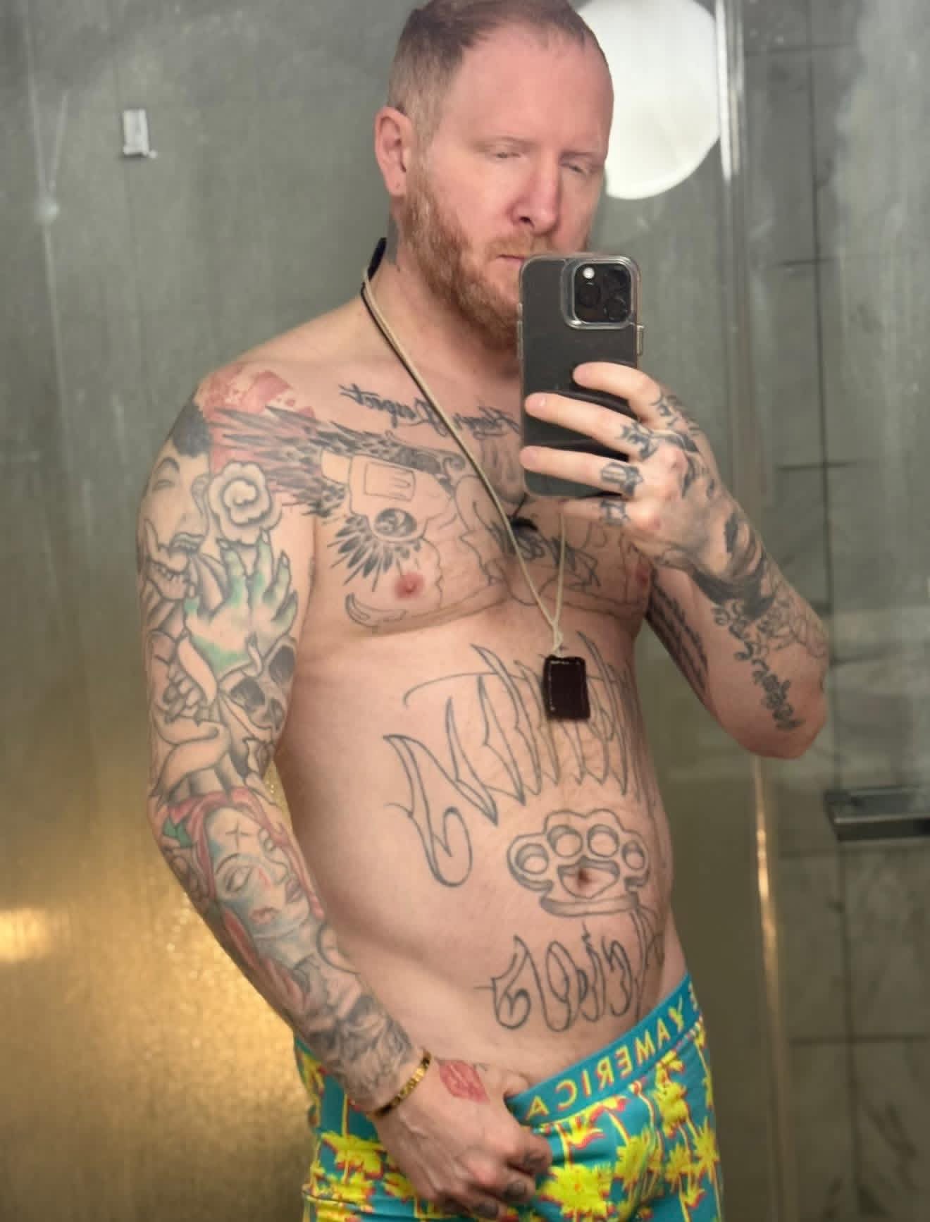 Time to get up and get ready for a Saturday night of Fuckery https://t.co/kdDJBu2mDa