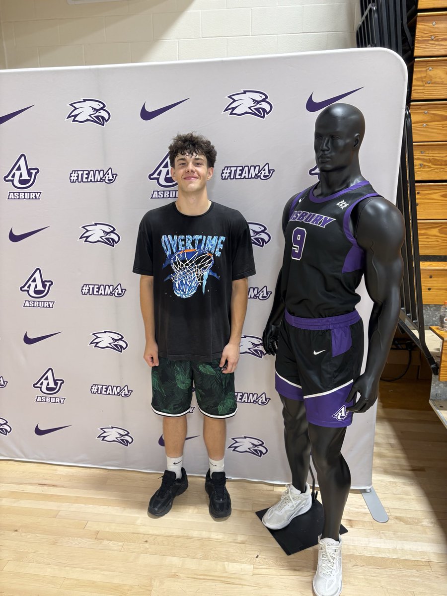 lukebarrett2027's tweet photo. Huge thanks to @CoachRussAU and his staff for having me at the prospect camp today. I appreciated all of the feedback I got from the coaches and can’t wait to visit again soon! https://t.co/vREPgx6TOf