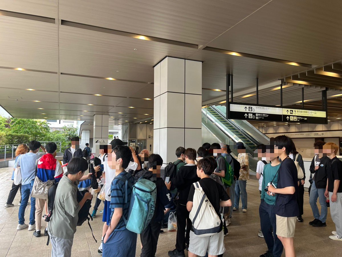 AzabuRailway's tweet photo. 本日は春の撮影会で日帰り旅行を行います。

５つの班に分かれて甲信越地方へ向かいます。 https://t.co/MtUo0QbZF6