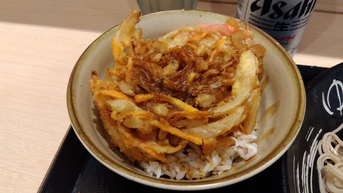 Mr_Starpitz's tweet photo. ゆで太郎でモーニング
冷やそば、かき揚げ丼セット。
安い美味い早い!
お酒もおいてます😘
ごちそう様でした🙇 https://t.co/NlIiaYYPqg
