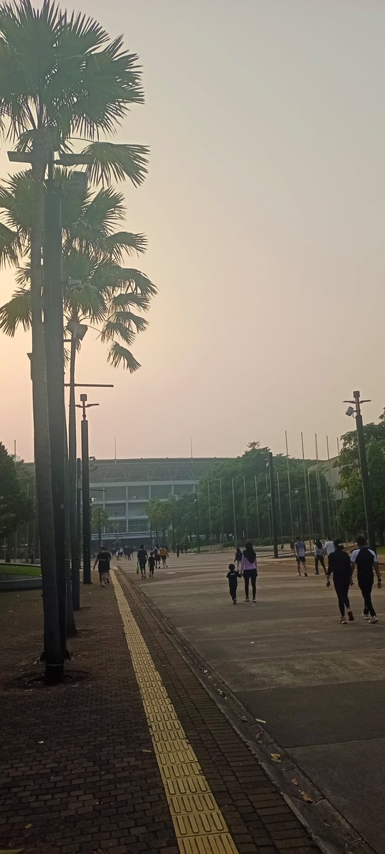 Mon_De098's tweet photo. Good morning GBK.✨ https://t.co/8O6wLk360G