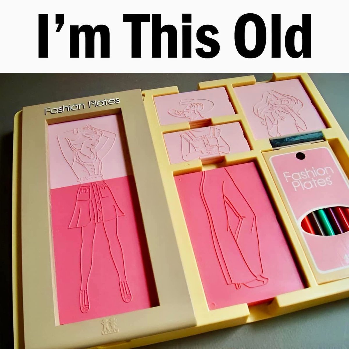 shaindelr's tweet photo. I loved these SO much. Someone could make major bank putting out a clothing line for everyone who owned this toy 💗 https://t.co/mcXi72Y0kR