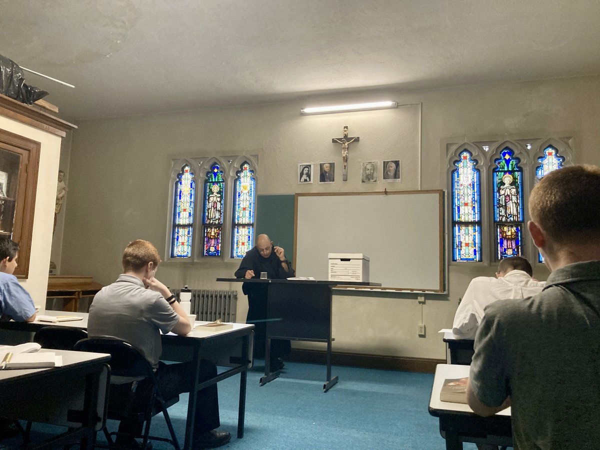 et_interrapax's tweet photo. If the seminaries of the CMRI and IRC are filling up, then there are two other options...

St. Charles Borromeo Seminary in Mt. Vernon, WA
under the direction of Fr. Carlos Ercoli, Rector.

&amp;

The Seminary in Massachusetts run by the good Fathers of the Company of Jesus and Mary. https://t.co/PxNU6agkgj