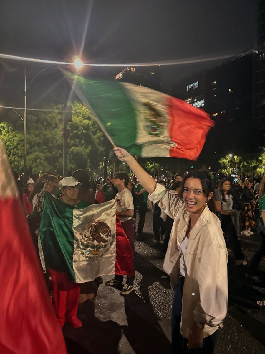 Bonmatisms's tweet photo. Viva Mexico! 🇲🇽 💚 https://t.co/zG3lI26mss