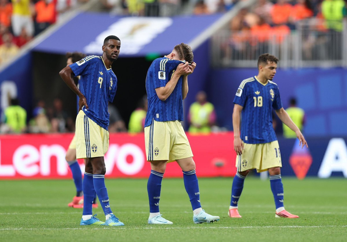 ArsenalRadar's tweet photo. We're all proud of you, Vik. Head high. ❤️🇸🇪 #FIFAWorldCup https://t.co/76M1YOAvOb