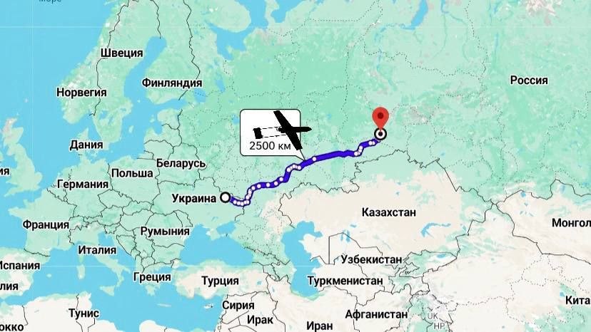 kardinal691's tweet photo. "So, today's just a reccy?" 🤔
From https://t.co/9LokLYjCF5
Today, #Fire_Point drones set a new record: they flew 2,500 kilometers into #Russia and launched a strike on #Tyumen oil refinery. https://t.co/8iKXOoZQv1
