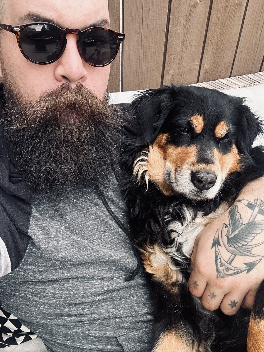 shane_riordan's tweet photo. I will never not miss my most perfect angel girl.

It’s been six months. If any of you have a way to make it hurt less, my DMs are open. https://t.co/WT0fw5UuDm
