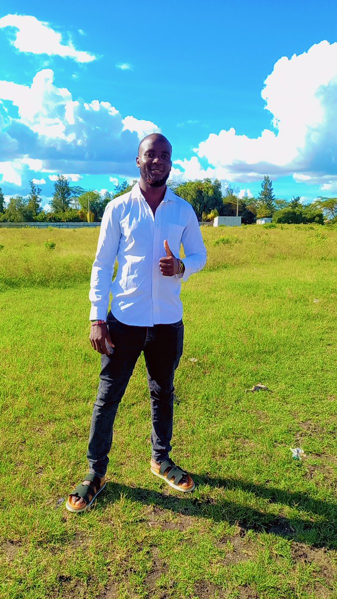 KibalachiSammy's tweet photo. Somewhere near success # Born to win🤌💫 https://t.co/SrArzZItzd