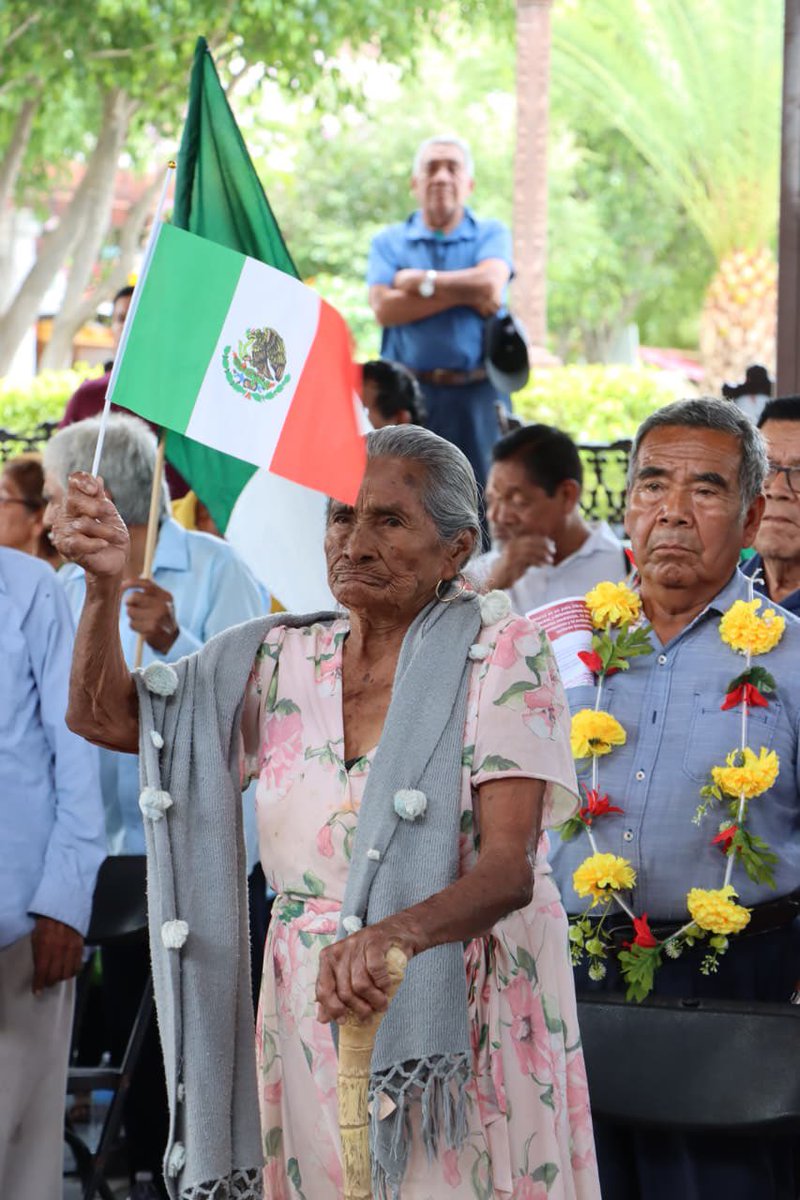 JGonzalezVarona's tweet photo. ¡Presentes en #Xochihuehuetlán! 🙌🏻

Las Asambleas Informativas son un espacio para dialogar sobre la importancia de mantener un #México libre, justo y con derechos para todas y todos. ¡El pueblo ya despertó!. 🇲🇽🙋🏻‍♀️🙋🏻‍♂️

#PorLaDefensaDeLaSoberanía🇲🇽🇲🇽
#MorenaGuerrero🐝🐆 https://t.co/DfrF2LRKrL