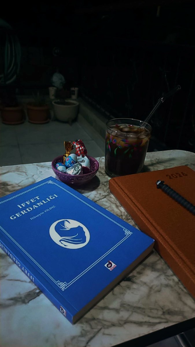 NurKalan4's tweet photo. Kitap = Kahve >
✨🤍 https://t.co/IHYHfw2aZO