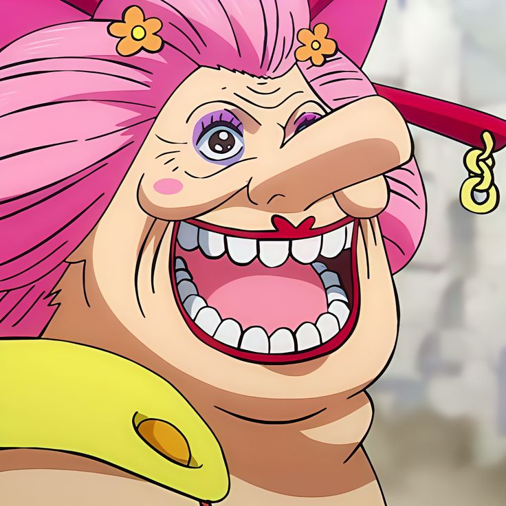 radiobuster's tweet photo. notice how all the best characters in one piece have pink hair? https://t.co/W2FqqChYNz