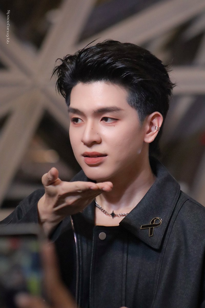 มีมี่ tweet media