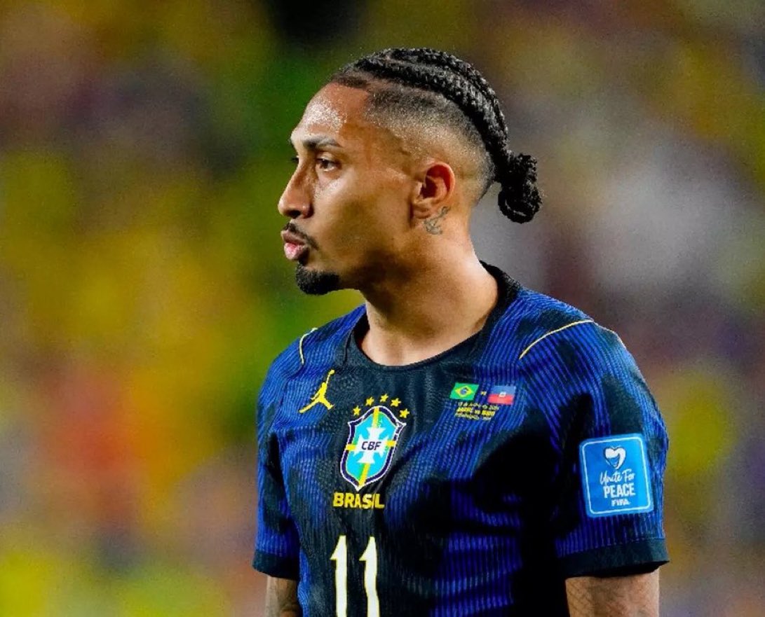 Somhiseremfcb's tweet photo. 🏥 Raphinha se pierde lo que resta de mundial.

El brasileño volvió a sufrir una lesión muscular en el isquiotibial y su presencia en lo que queda de Copa del Mundo queda prácticamente descartada 

[Vía Diario Ara] https://t.co/clhW51pEQJ